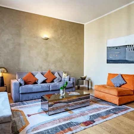 Apartment Heart San Sepolcro Duomo Milan